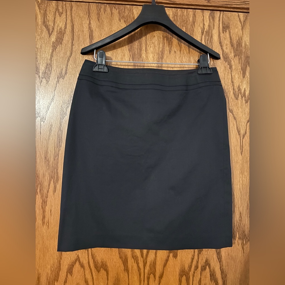 SALE! NWOT Talbots 8 Petite Black Straight Pencil Skirt